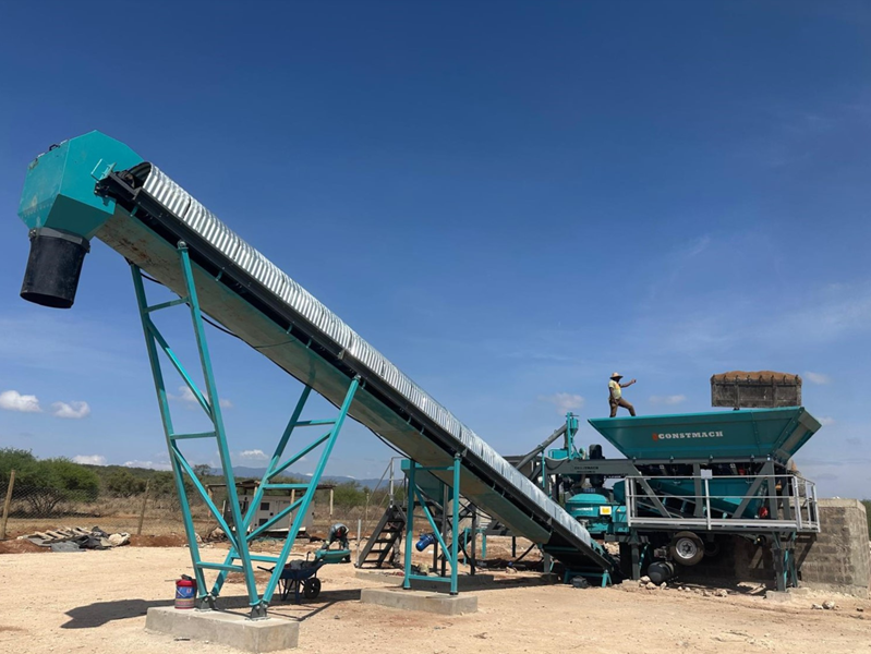 CONSTMACH Expands in Africa with MOBICOM 30 Installation in Kenya!