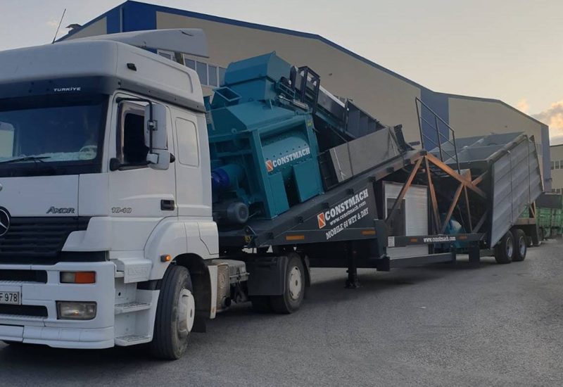 ¡La planta de concreto móvil CONSTMACH MOBILE 60 WET & DRY se envía a nuestro cliente en Conakry, Guinea!