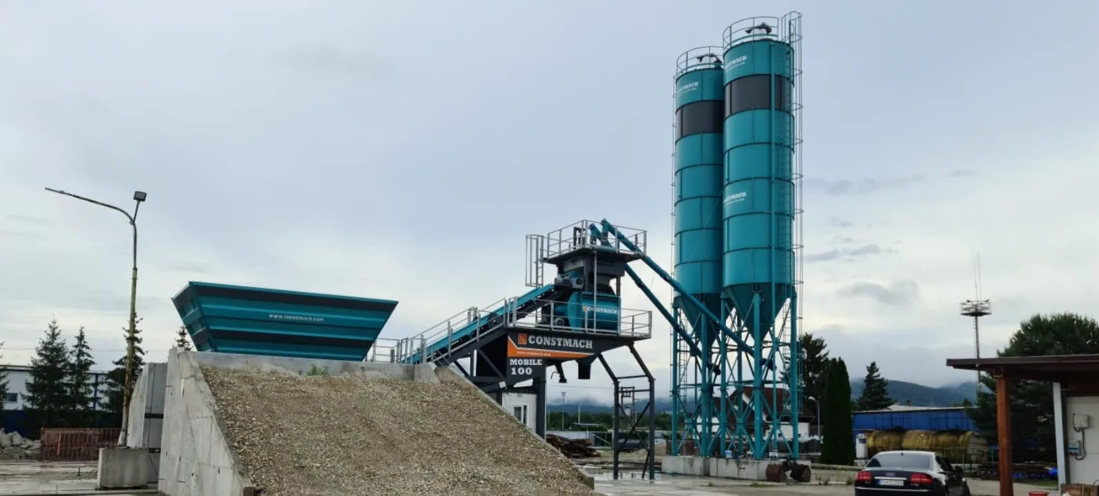 WITH EXTERNAL SILO