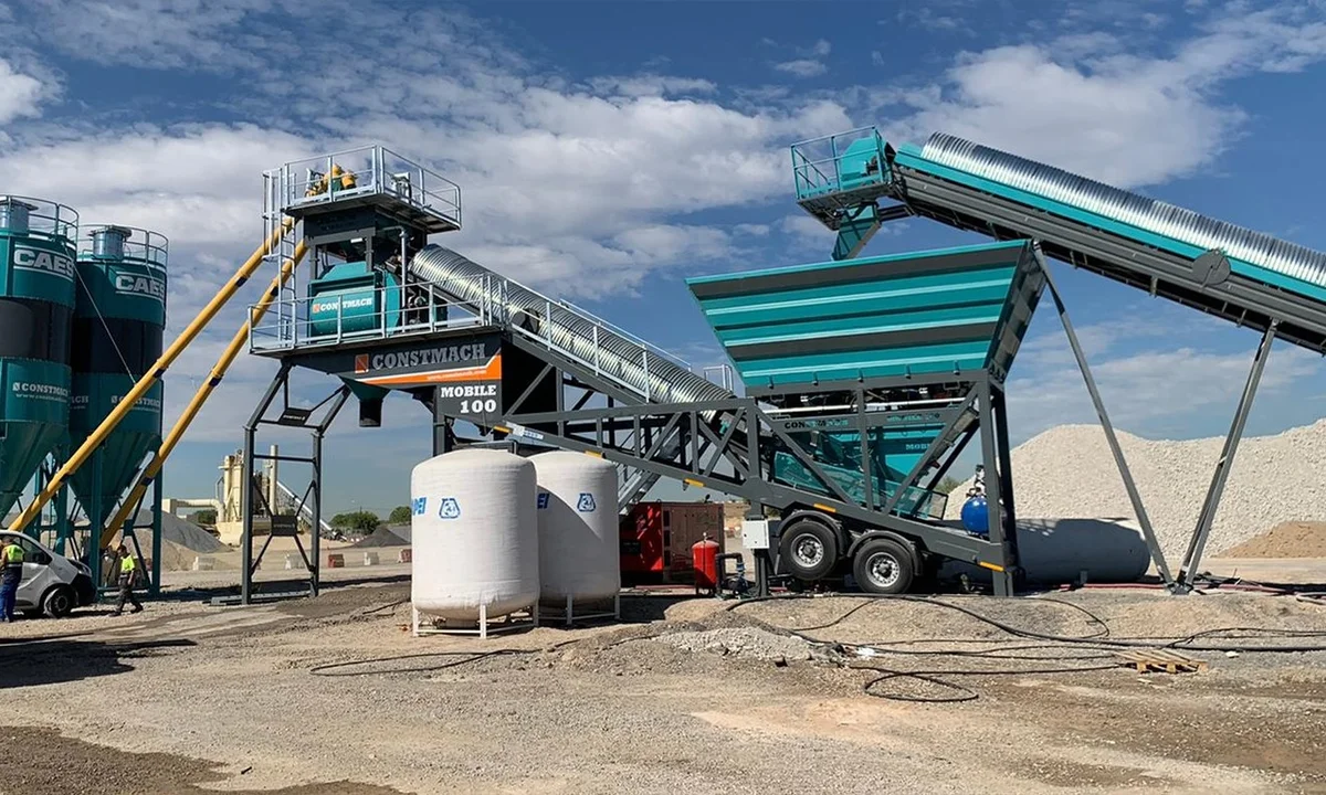 CONSTMACH Mobile 100 Concrete Batching Plant Delivers High Performance in Spain