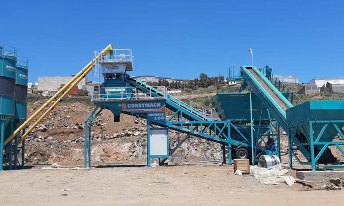 CONSTMACH Commissions Third Mobile 100 Concrete Batching Plant in Spain