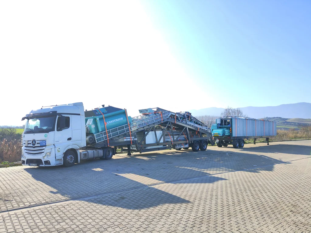 CONSTMACH Mobile 120 Concrete Batching Plant Ready for Dubai