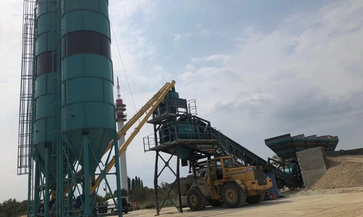 CONSTMACH Mobile 120 Concrete Plant Commissioned in Hungary