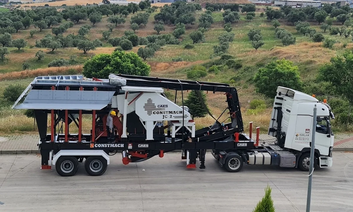 CONSTMACH MOBILE JC-2, First chassis of Mobile crushing and screening plant is shipped for our customer in Uruguay.