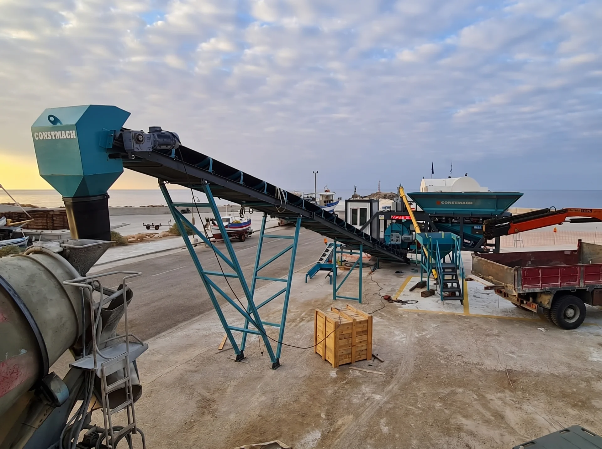 MOBICOM 30 / BETONMISCHANLAGE — Griechenland Installationsreferenz