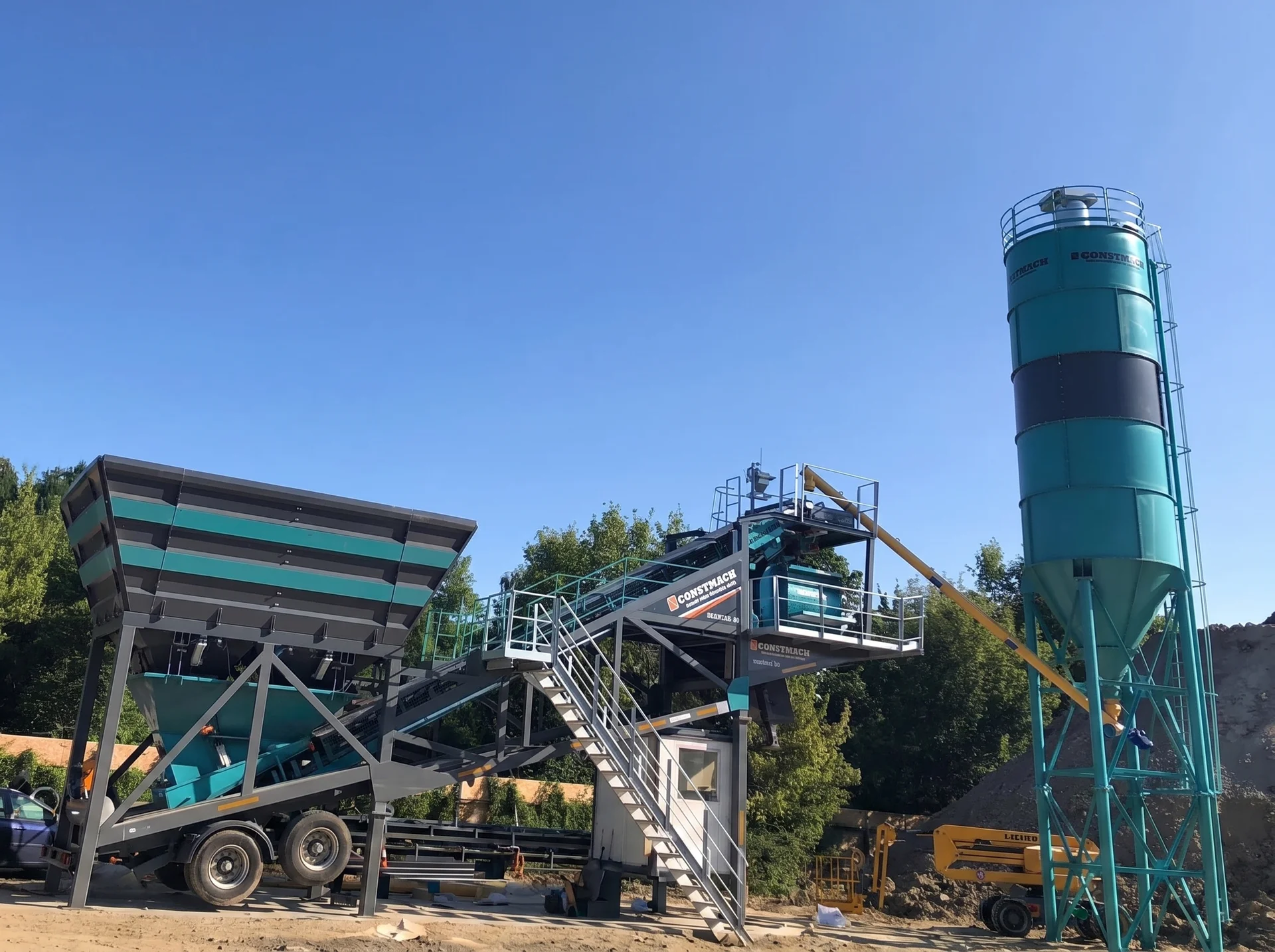 MOBILE 60 / Betonmischanlage — Hungary Installationsreferenz