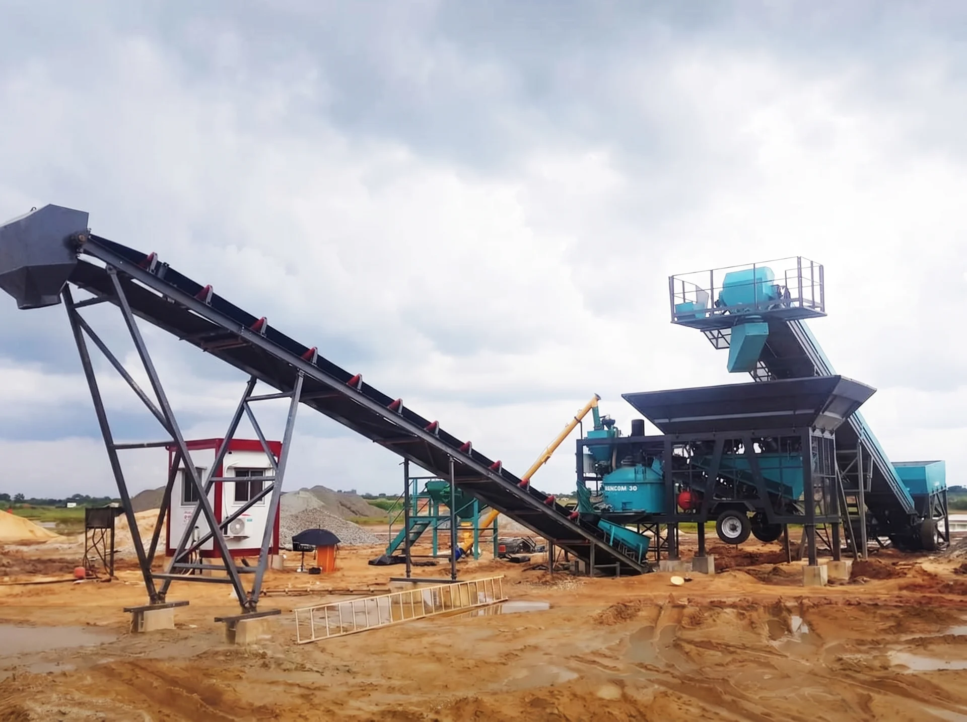 MOBICOM 30 / BETONMISCHANLAGE — Nigeria Installationsreferenz