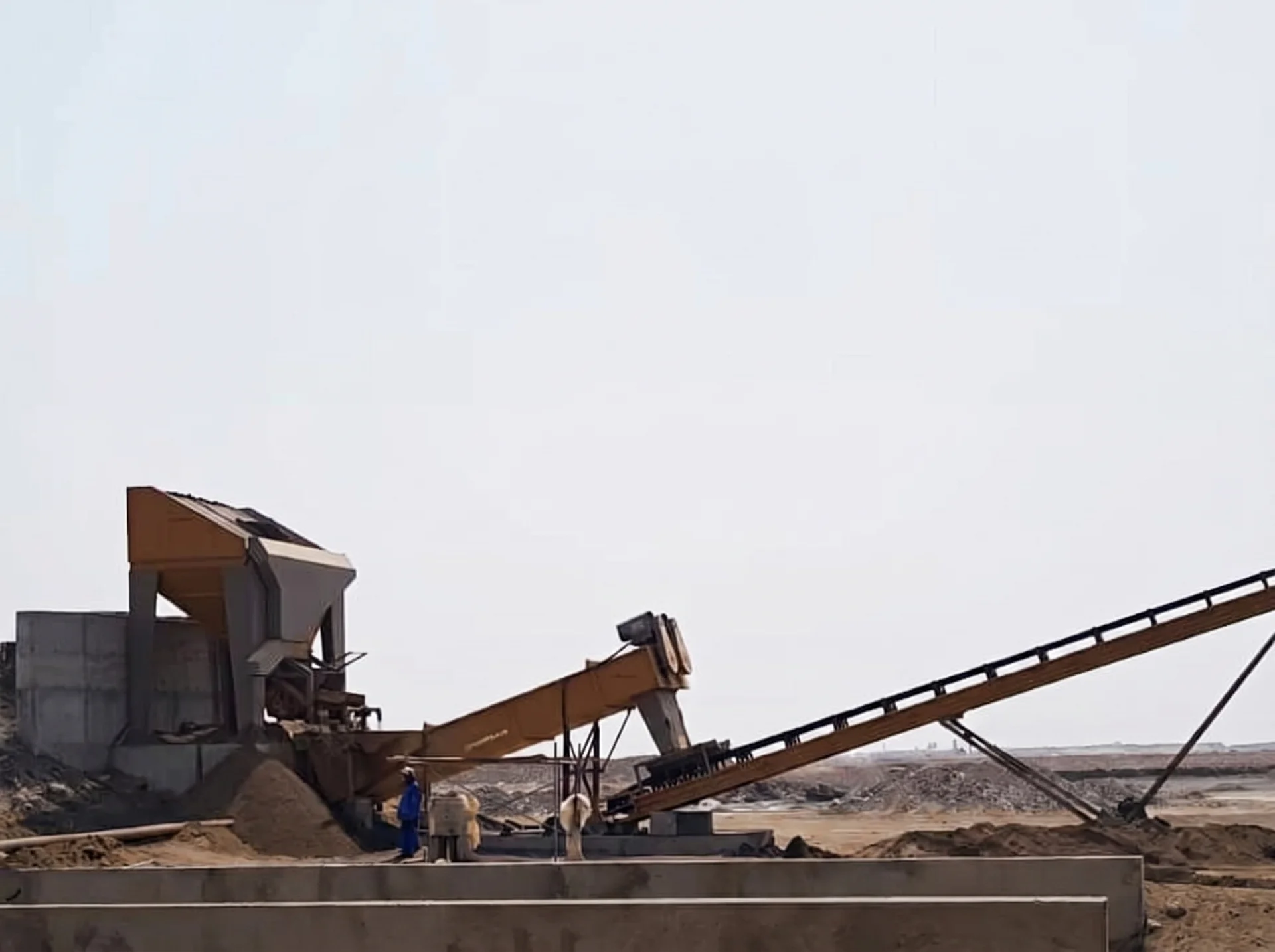 SANDWASCHSCHNECKE — Oman Installationsreferenz
