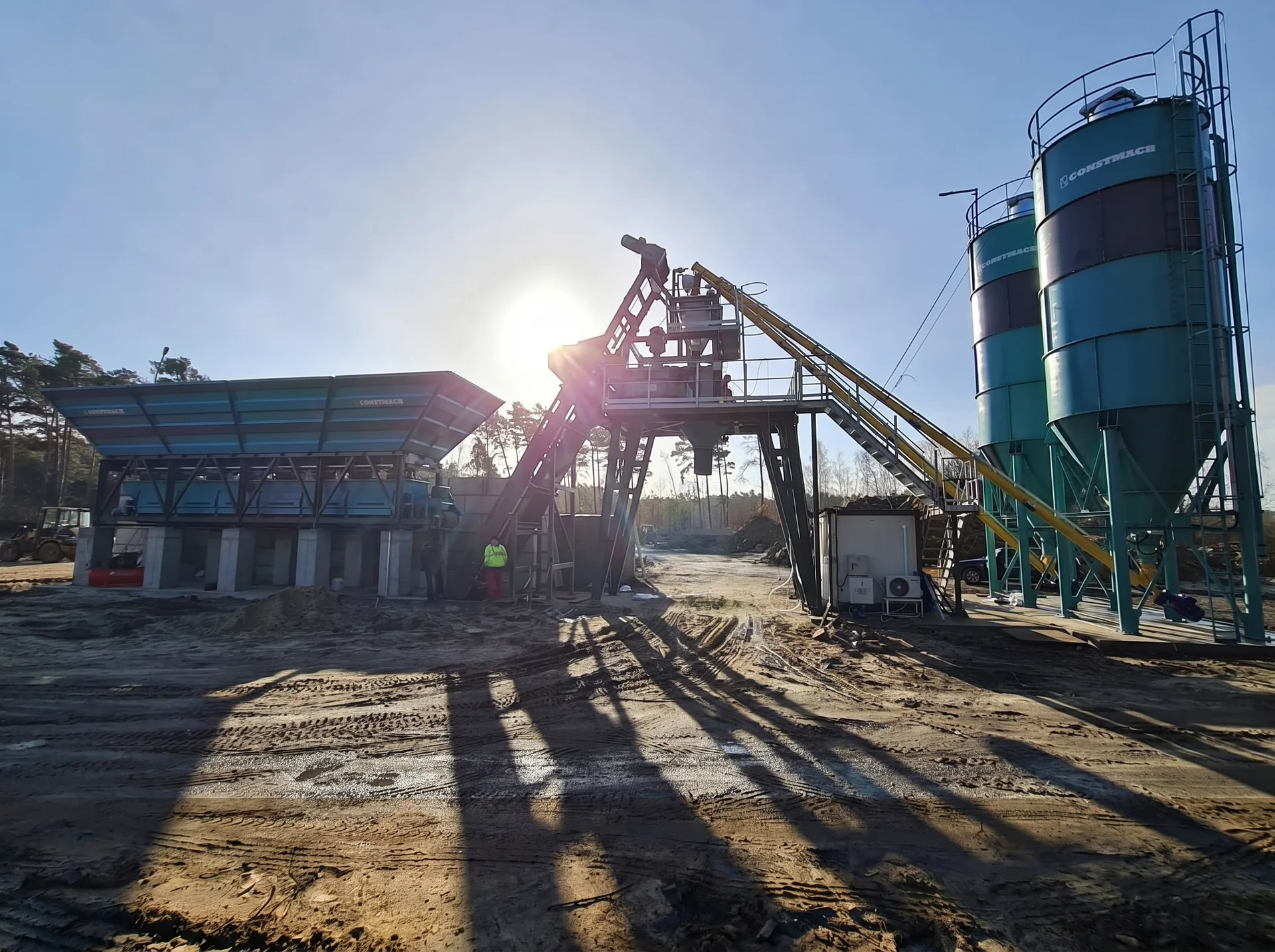 COMPACT 60 / BETONMISCHANLAGE — Polen Installationsreferenz