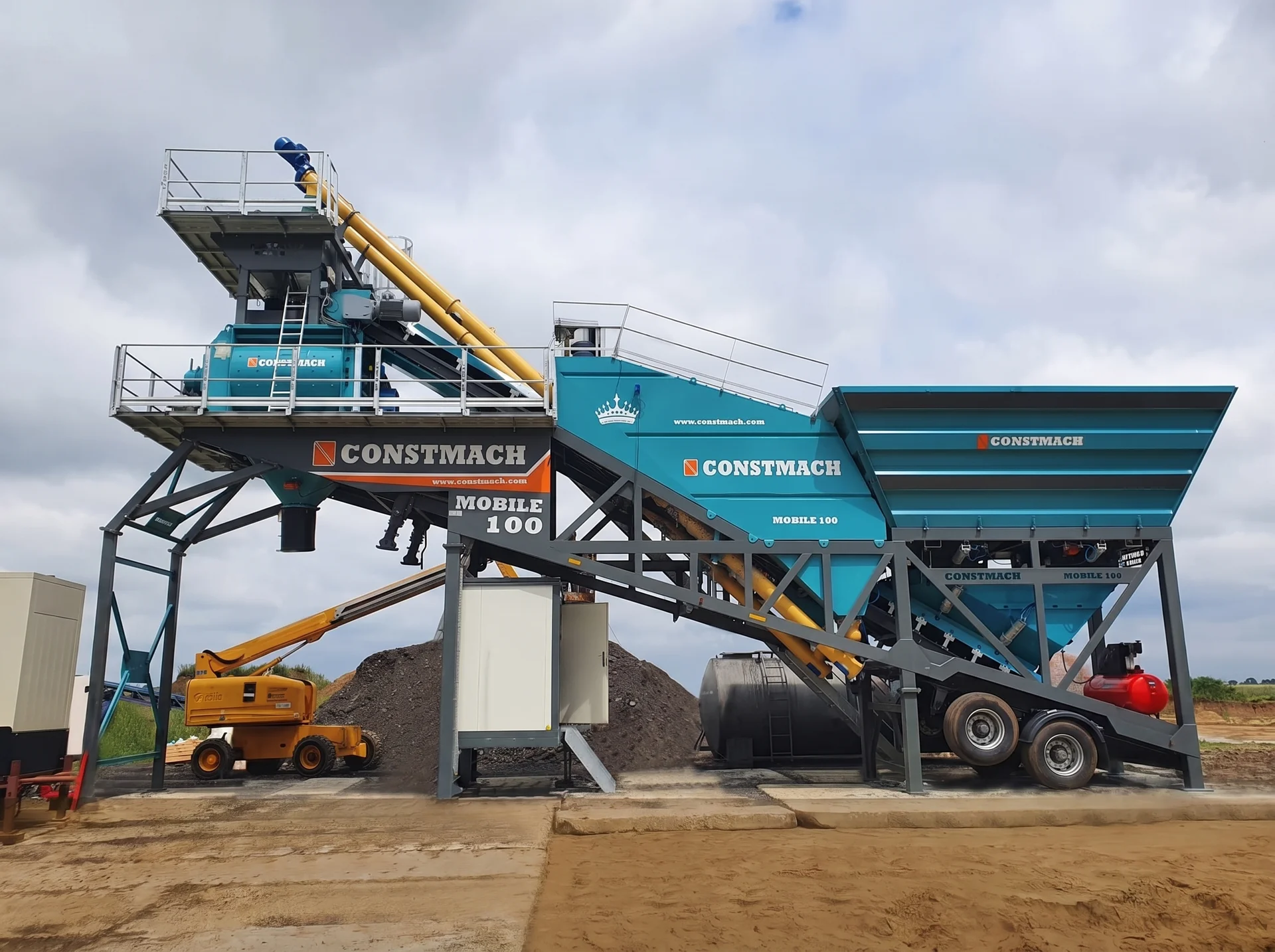 MOBILE 100 / BETONMISCHANLAGE — Polen Installationsreferenz
