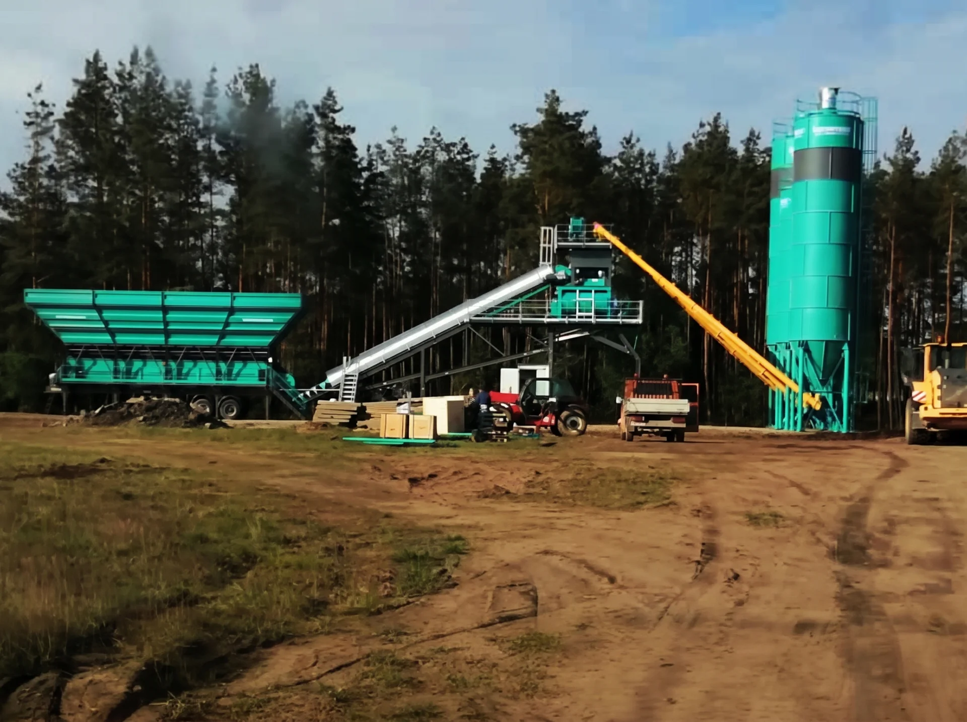 MOBILE 120 / Betonmischanlage — Poland Installationsreferenz