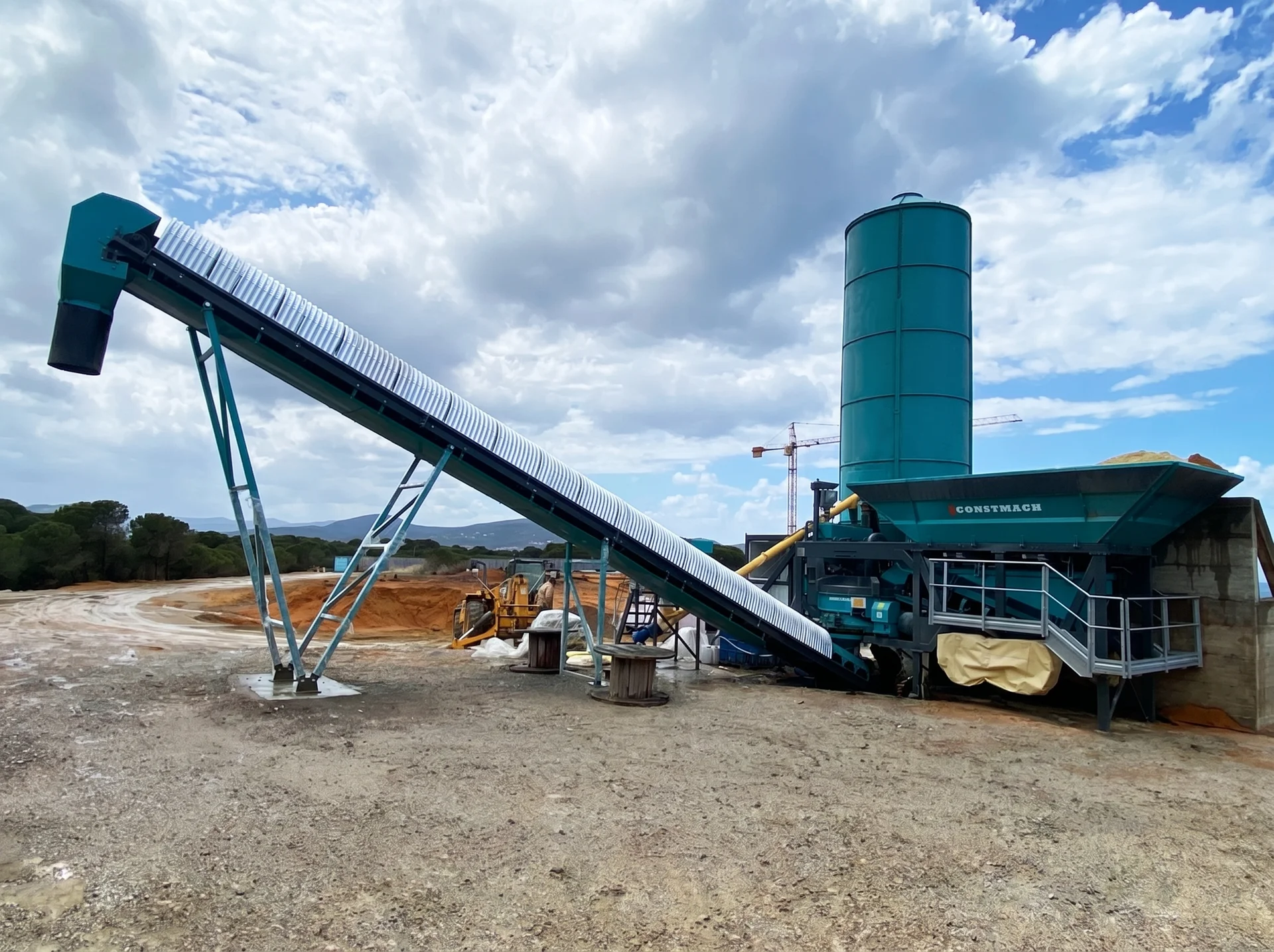 MOBICOM 45 / BETONMISCHANLAGE — Tunisia Installationsreferenz