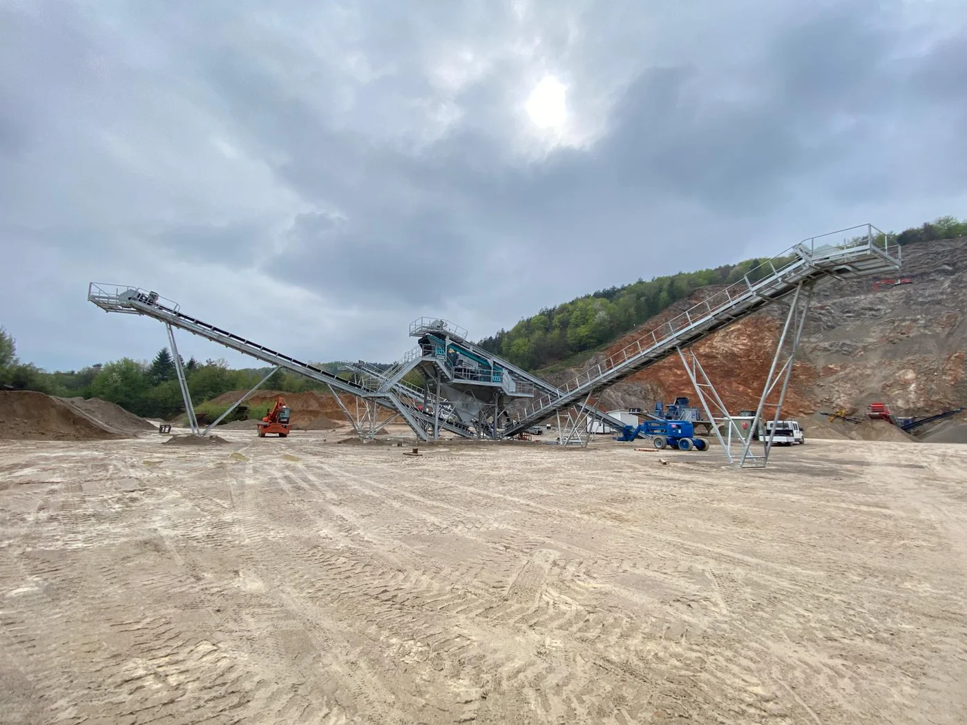 CVS-1240 | Vibrating Screen — image 4